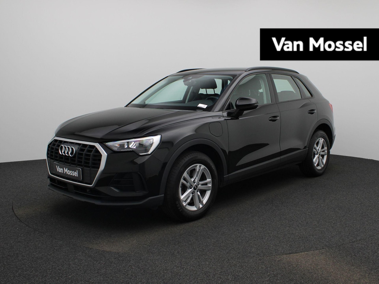 Audi Q3 - 45 TFSI e edition | Automaat | Apple Carplay/Android Auto | Parkeersensoren | Elektrische - AutoWereld.nl