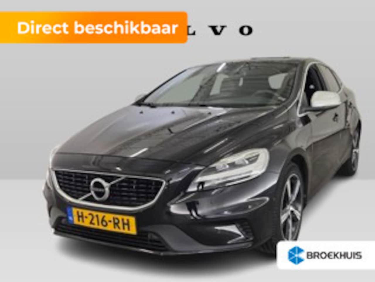 Volvo V40 - T3 Polar+ Sport | Panoramadak | Harman Kardon | Camera | Parkeersensoren voor en achter | - AutoWereld.nl