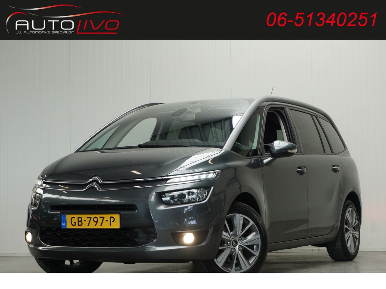 Citroën Grand C4 Picasso - 1.6 e-THP Intensive AUTOMAAT! 165 PK! MASSAGE NAVI CLIMA PDC CRUISE CAMERA TREKHAAK etc. - AutoWereld.nl