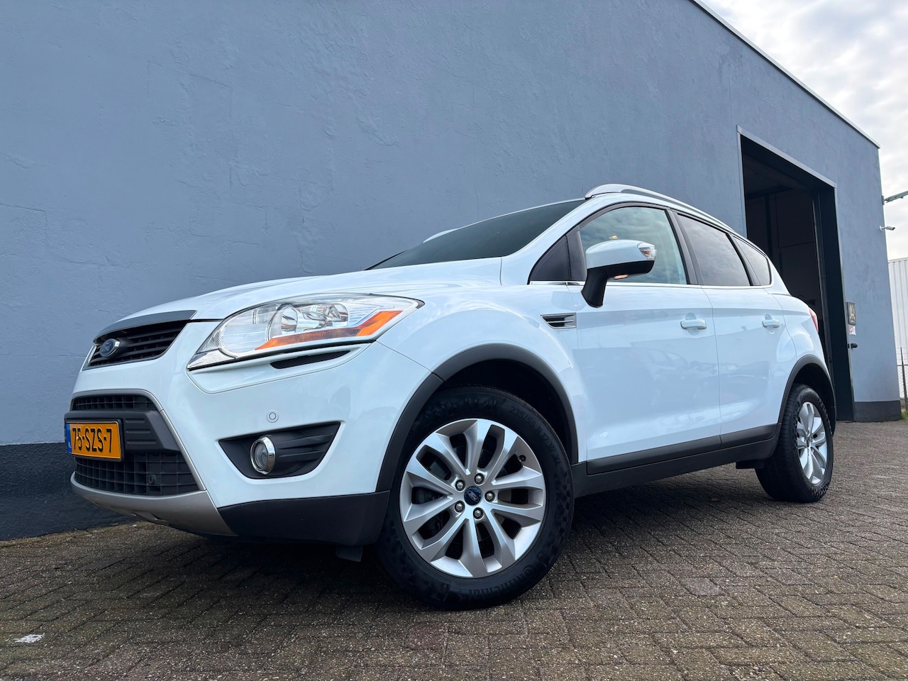 Ford Kuga - 2.0 TDCi Trend FWD - Trekhaak - Cruise Control - AutoWereld.nl