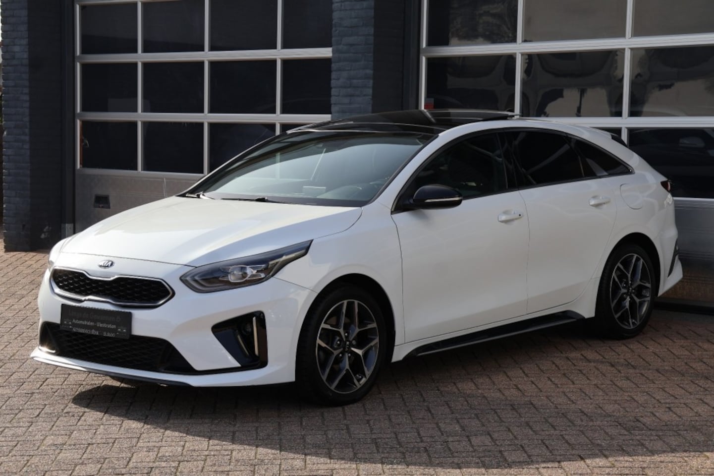 Kia Pro cee'd - Proceed 1.0 T-Gdi GT-line panoramadak, camera, navigatie - AutoWereld.nl