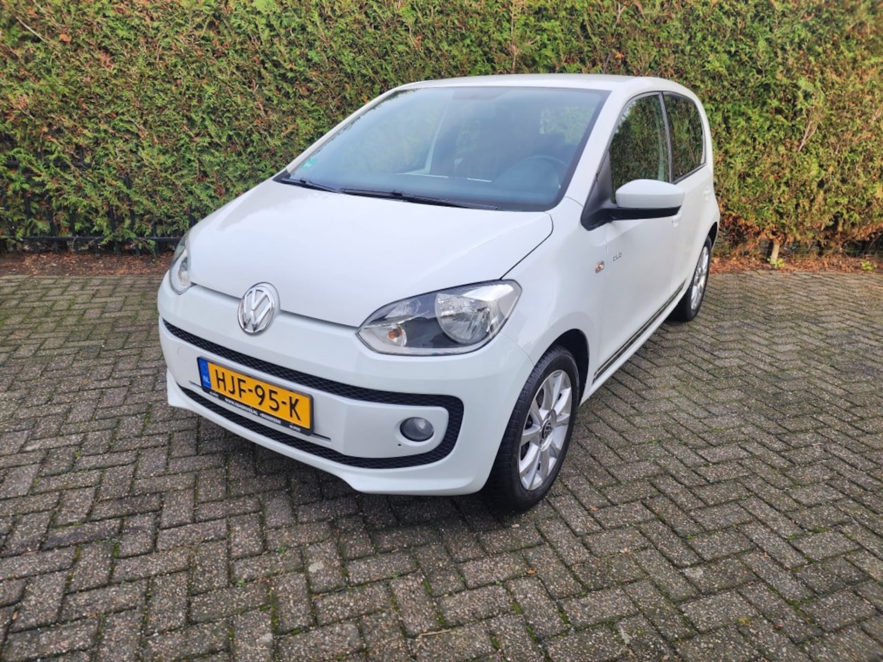 Volkswagen Up! - 1.0 club, stoelverwarming, airco, 5 DRS. - AutoWereld.nl