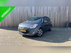 Hyundai ix20 - 1.6i Go Navigatie | Camera | Climate Control | Trekhaak