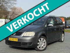 Volkswagen Touran - 2.0-16V FSI Trendline/Clima/Cruise/LMV/NAP/Trekhaak