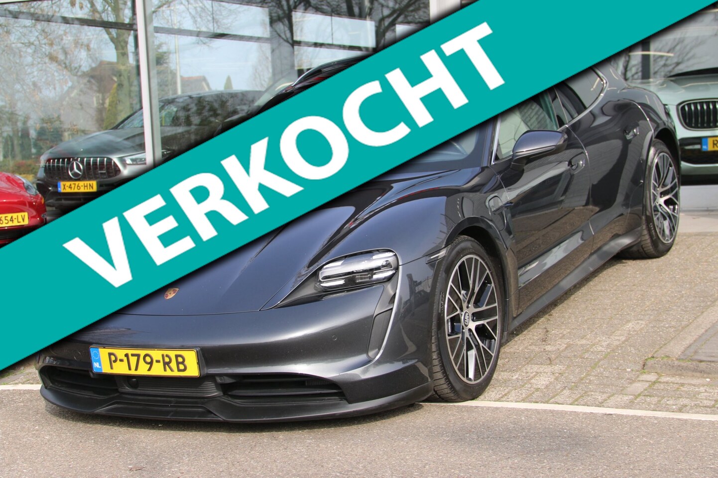 Porsche Taycan Sport Turismo - 93kWh SOH 91,9% DEALER OND. NL-AUTO NAP! - AutoWereld.nl