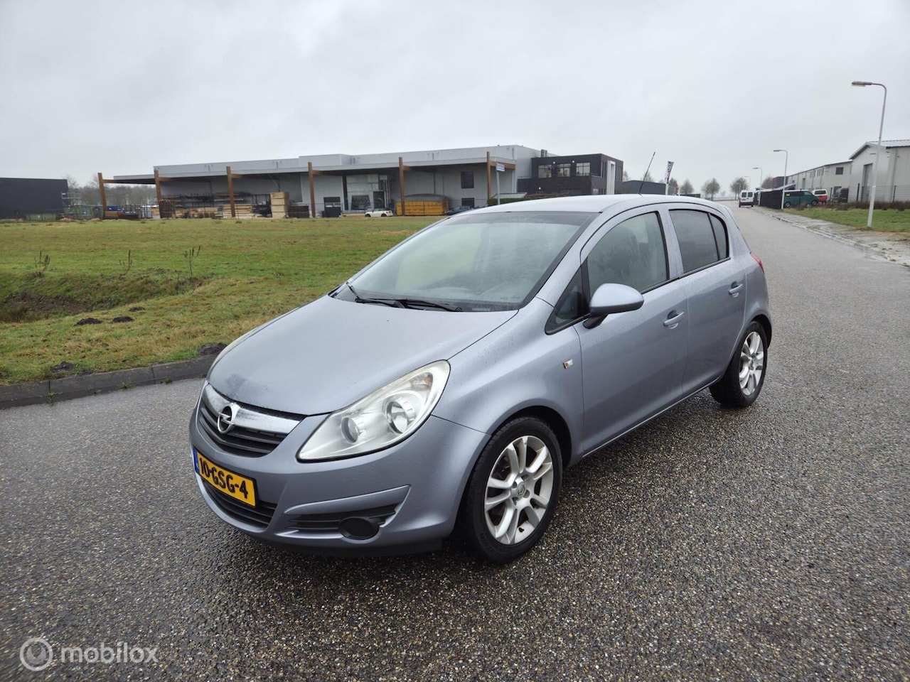 Opel Corsa - 1.2-16V Cosmo Airco / 5 deurs / KOOPJE - AutoWereld.nl