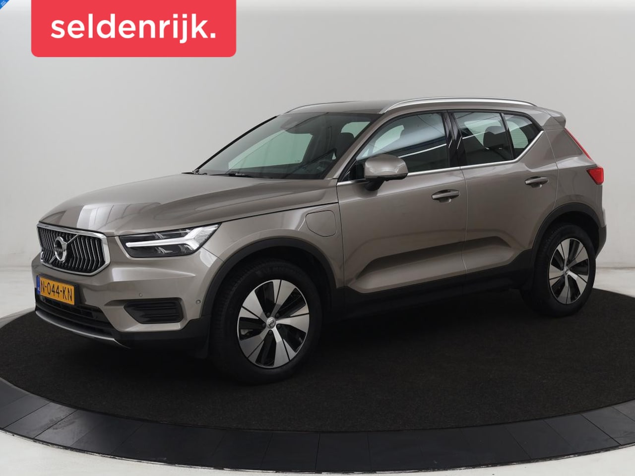 Volvo XC40 - 1.5 T5 Recharge Inscription Expression | Stoel & stuurverwarming | 360 Camera | Adaptive c - AutoWereld.nl