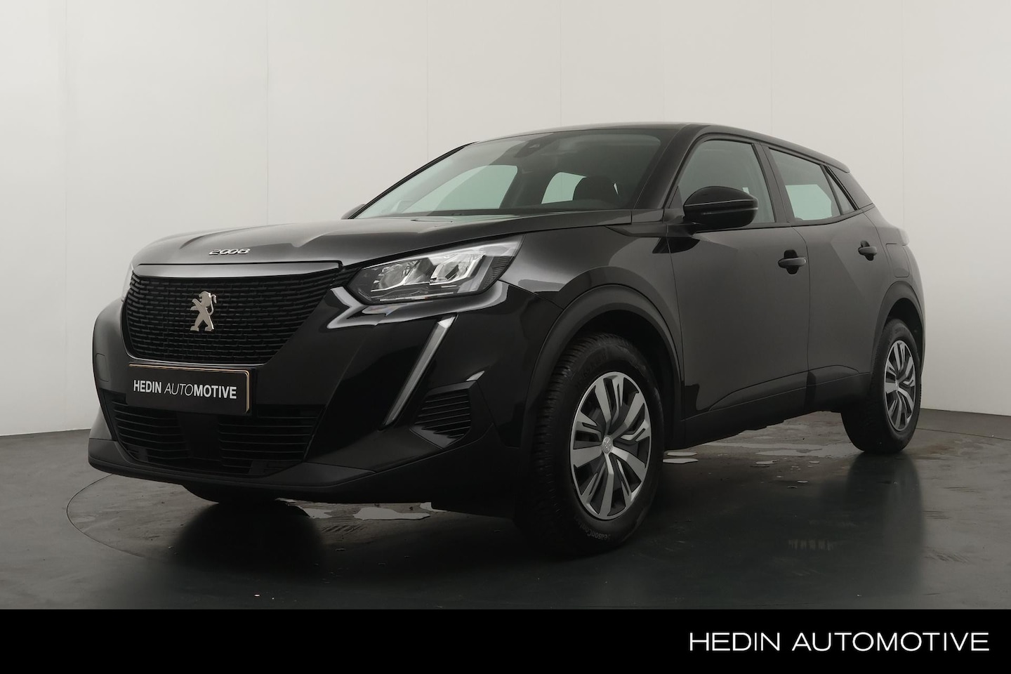 Peugeot 2008 - 1.2 100pk Active | Navigatie | Parkeersensoren | Cruise Control | All Season Banden | - AutoWereld.nl