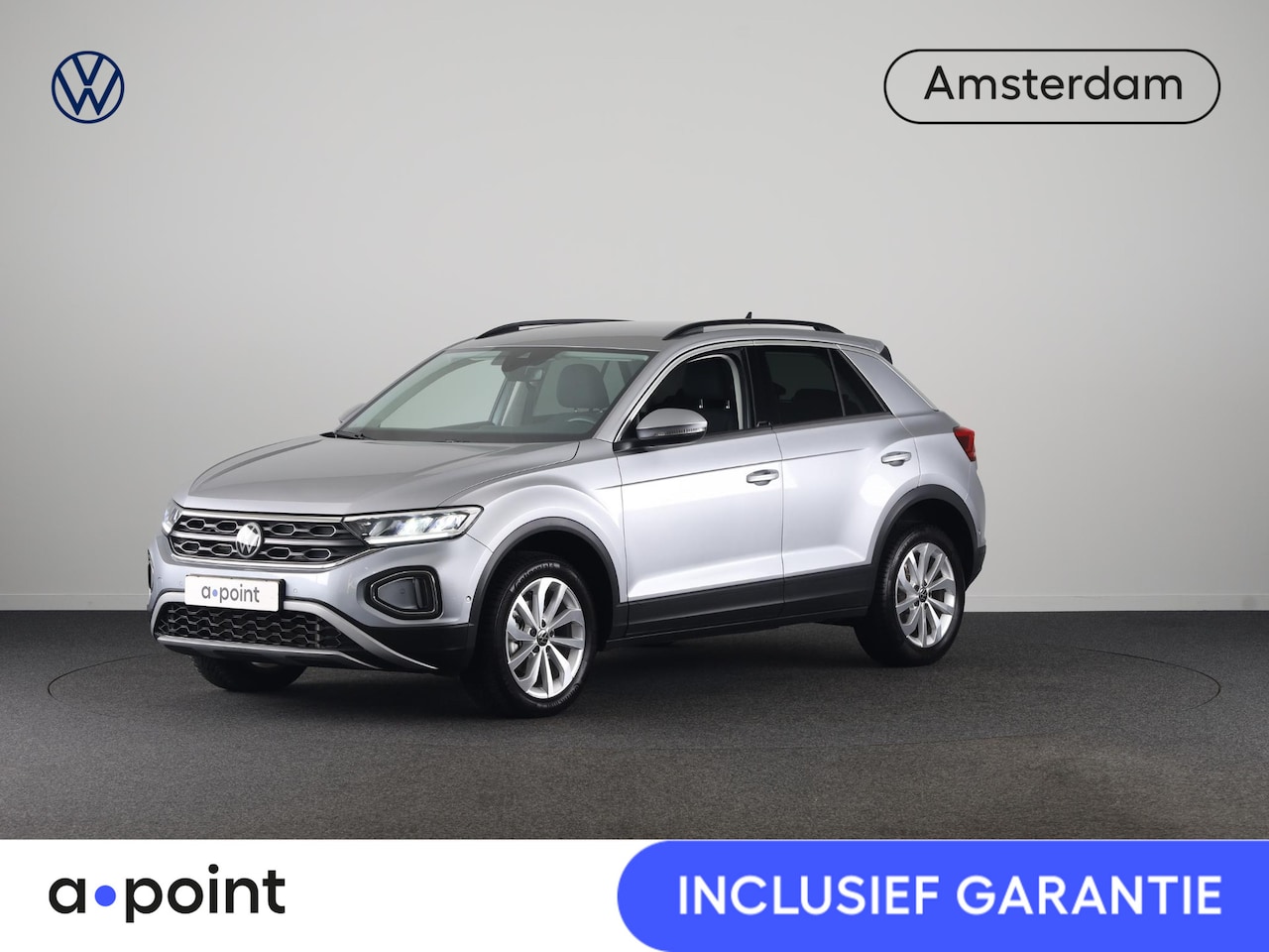Volkswagen T-Roc - 1.5 TSI Life Edition 150 PK | Automaat (DSG) | Navigatie | Extra getint glas | Verlengde g - AutoWereld.nl