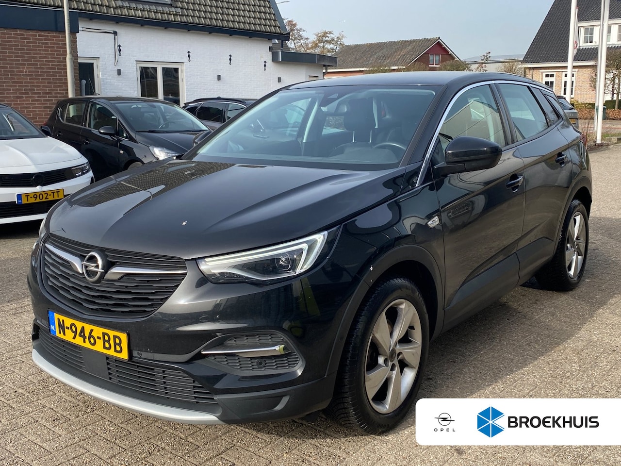 Opel Grandland X - 1.2 Turbo Business Executive | Achteruitrijcamera | Apple Carplay/Android Auto|telefoonint - AutoWereld.nl