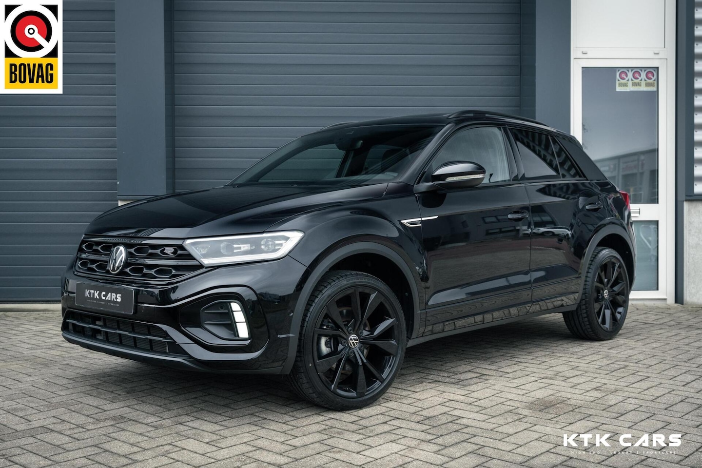 Volkswagen T-Roc - 1.5 TSI R-Line Black Style Virtual|Pano|Keyless|Camera|ACC|Line|Blindspot|Elek.Kofferklep| - AutoWereld.nl