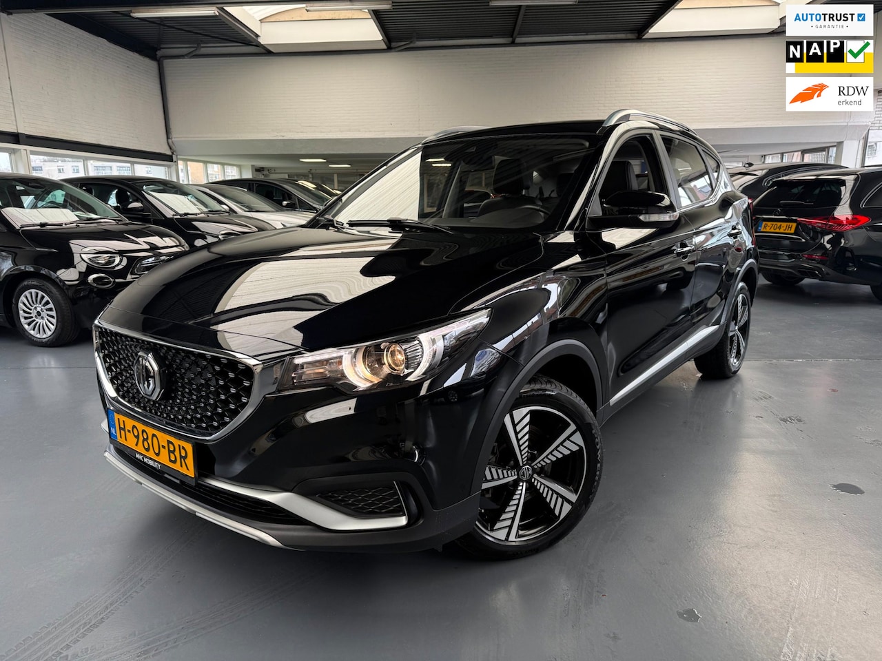 MG ZS - Luxury 45 kWh |Pano|NAP| - AutoWereld.nl