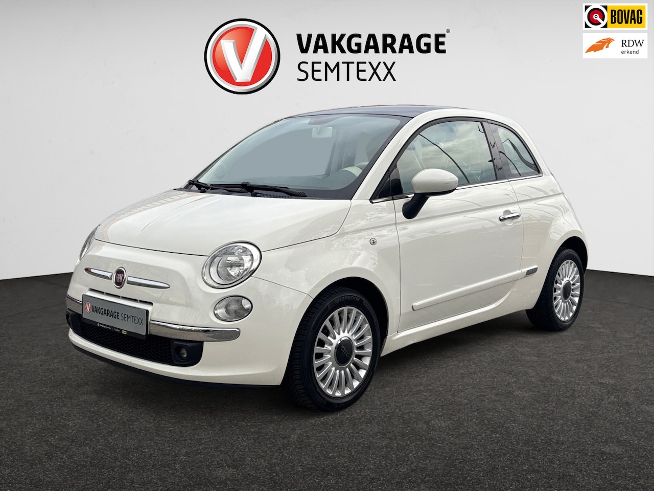 Fiat 500 - 1.2 Lounge | All Season | Airco | Boordcomputer | Panorama Dak | Speigels Elektrisch Verst - AutoWereld.nl