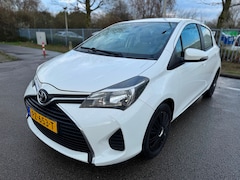 Toyota Yaris - 1.0 VVT-i Comfort Airco 5 deurs Bluetooth