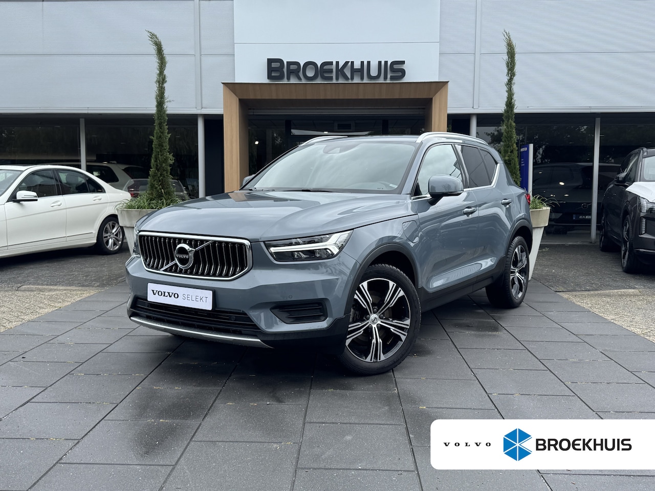 Volvo XC40 - T4 Inscription | Parkeercamera | Keyless entry | Standkachel | - AutoWereld.nl