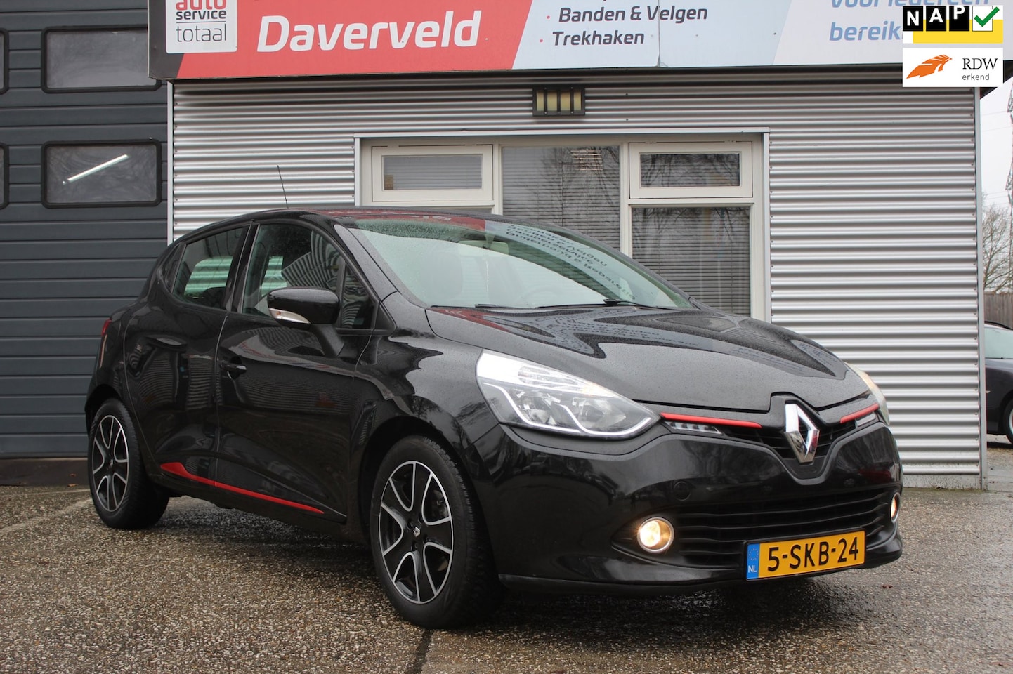 Renault Clio - 0.9 TCe Expression 0.9 TCe Expression, nieuwe distributieset/ apk/ onderhoudsbeurt, boekjes, airco, media-sch - AutoWereld.nl