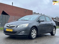 Opel Astra - 1.4 Business Edition Navigatie*Cruise*Airco*NAP*APK*Elektrische ramen