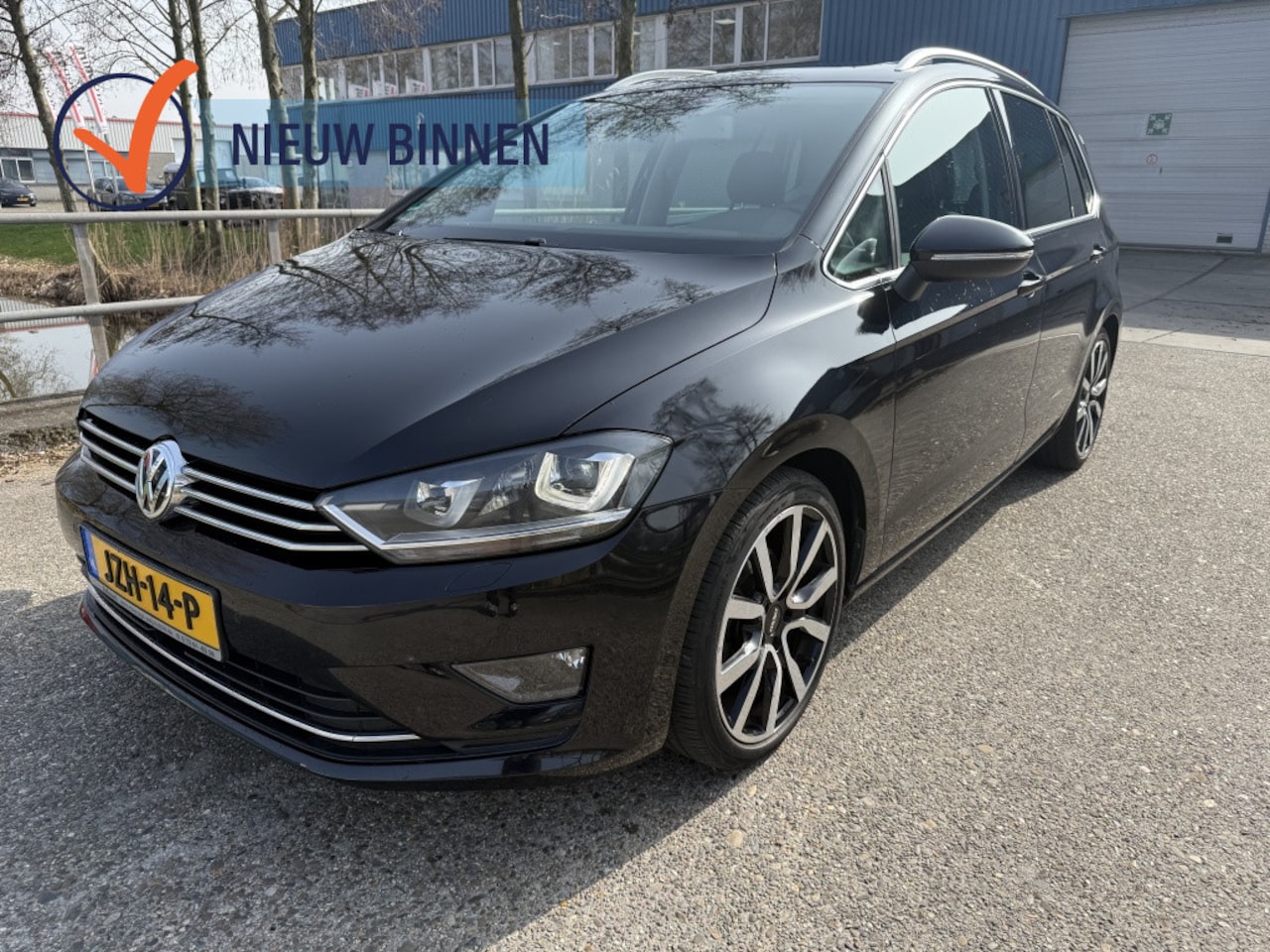 Volkswagen Golf Sportsvan - 1.4 TSI Highline 1.4 TSI Highline - AutoWereld.nl