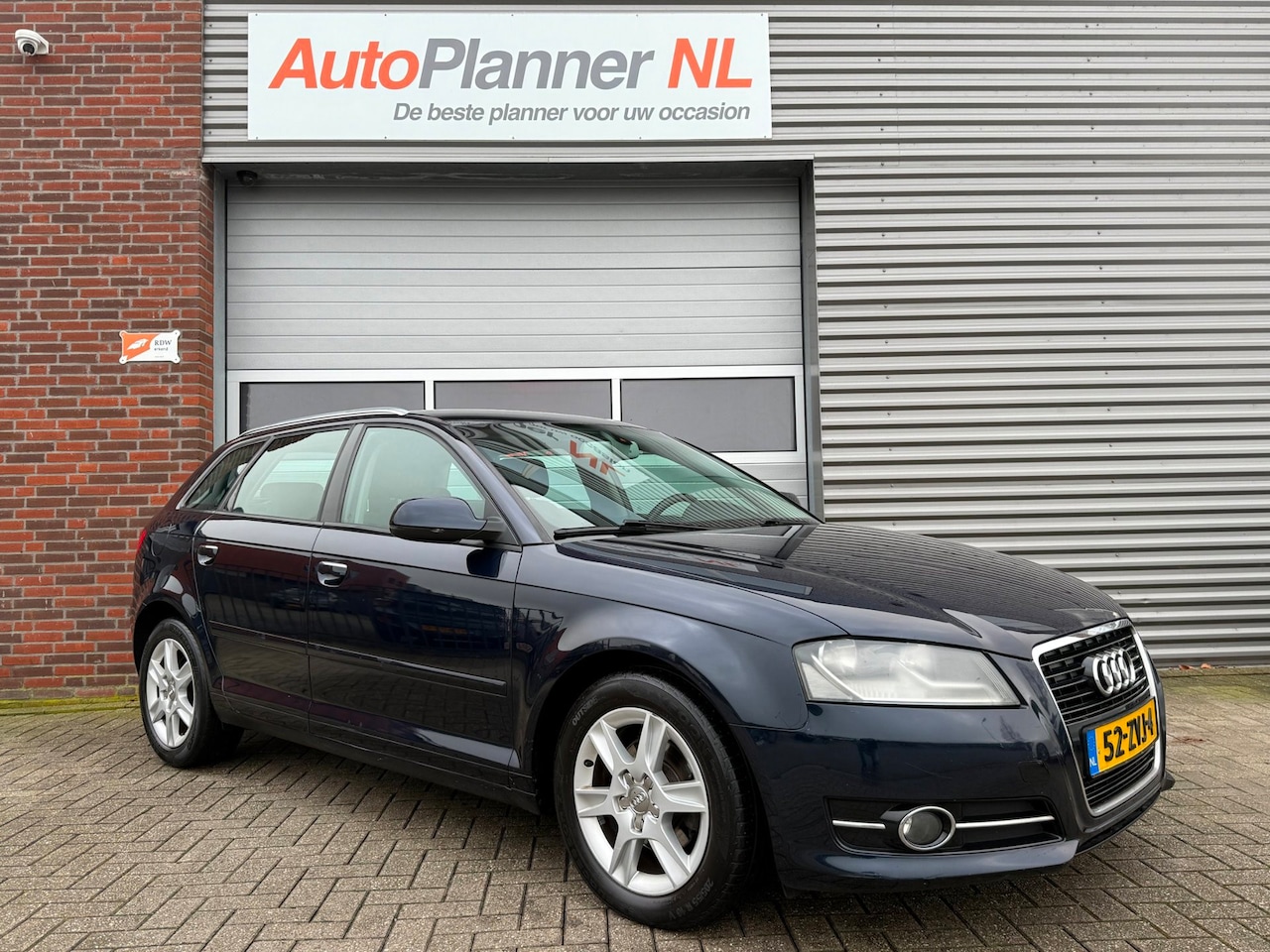 Audi A3 Sportback - 1.6 TDI! Clima! Cruise Control! Navi! - AutoWereld.nl