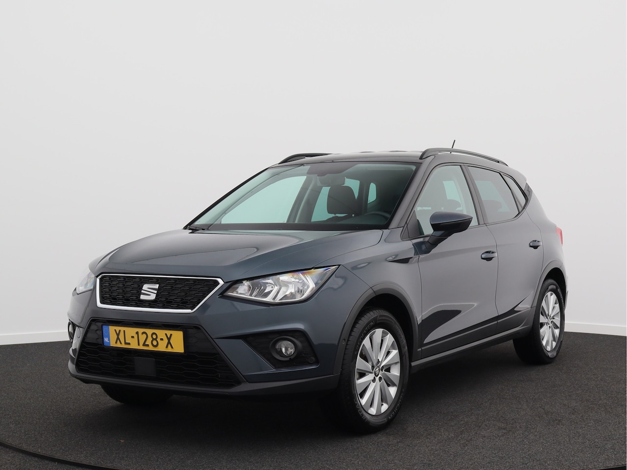 SEAT Arona - 1.0 TSI Style Business Intense/ lage km/ zeer mooi! - AutoWereld.nl