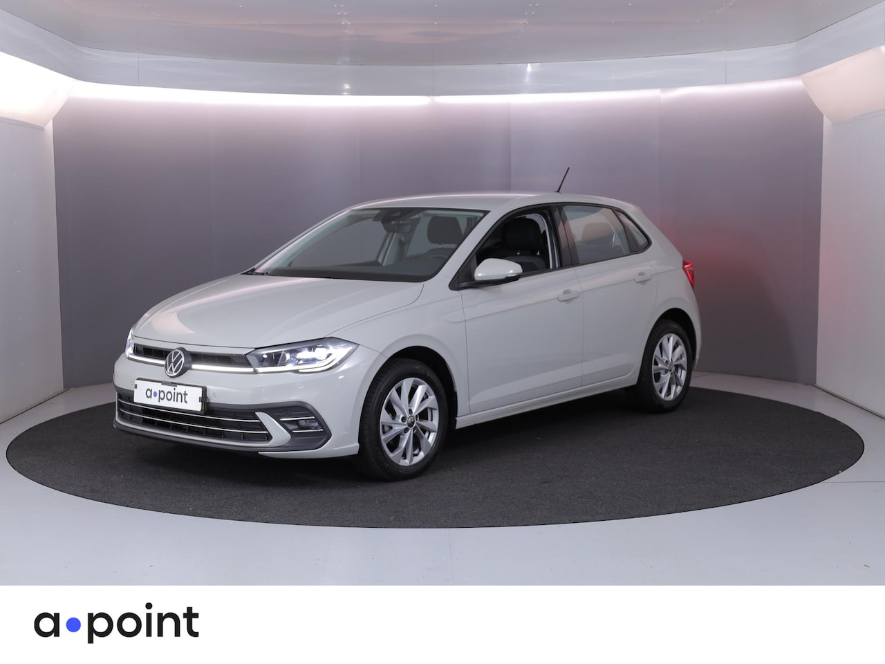 Volkswagen Polo - 1.0 TSI Style 95pk 5bak| digital display| Navi | 16'LM-velgen parksensors | climatronic - AutoWereld.nl