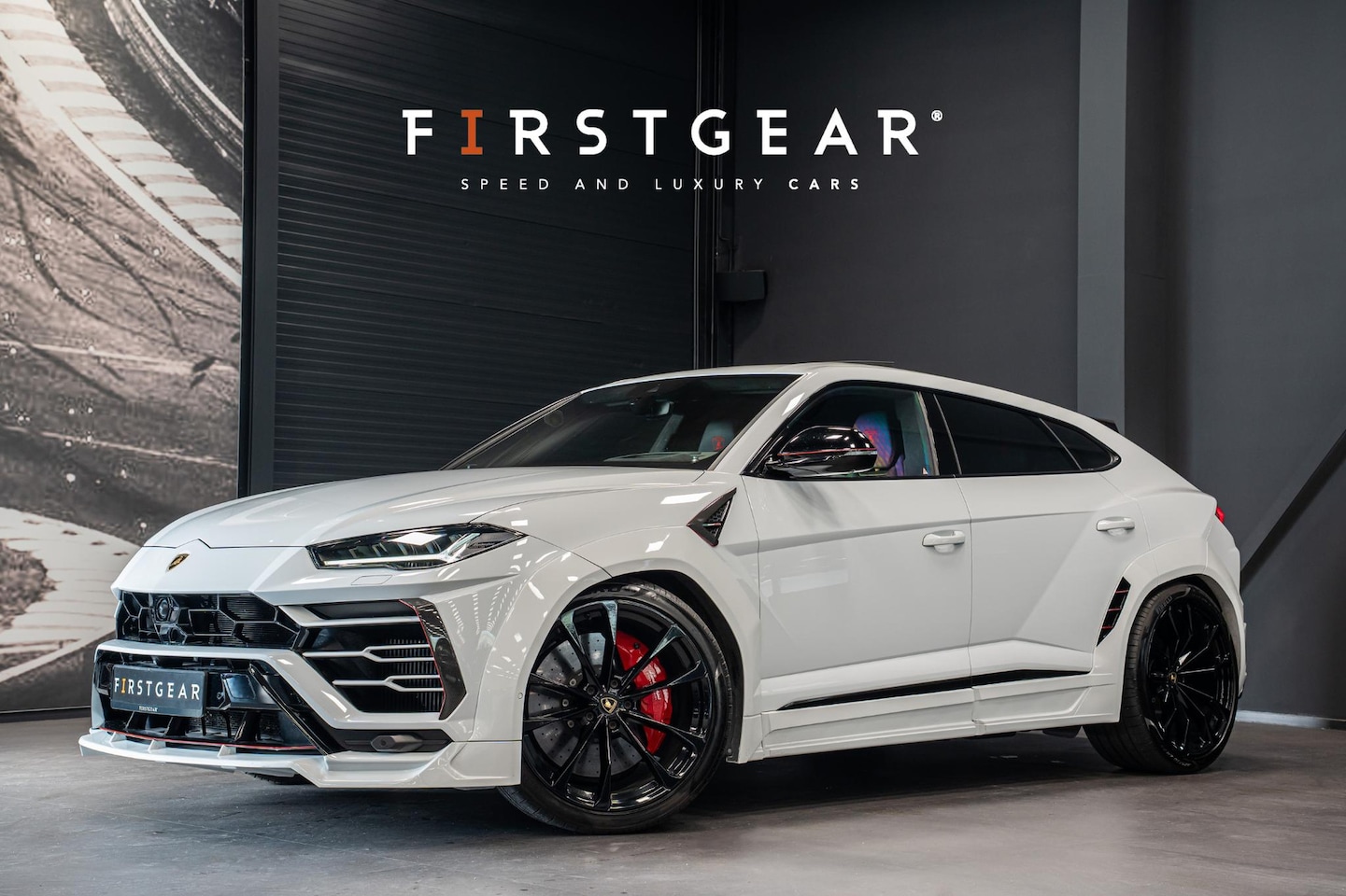 Lamborghini Urus - 4.0 V8 *Novitec / B&O Advanced / Panorama / Stoelventilatie + massage / HUD* - AutoWereld.nl