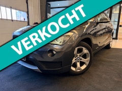 BMW X1 - SDrive20i Chrome Line 184PK Automaat Trekhaak Navi Cruise Onderhouden Nieuwe APK