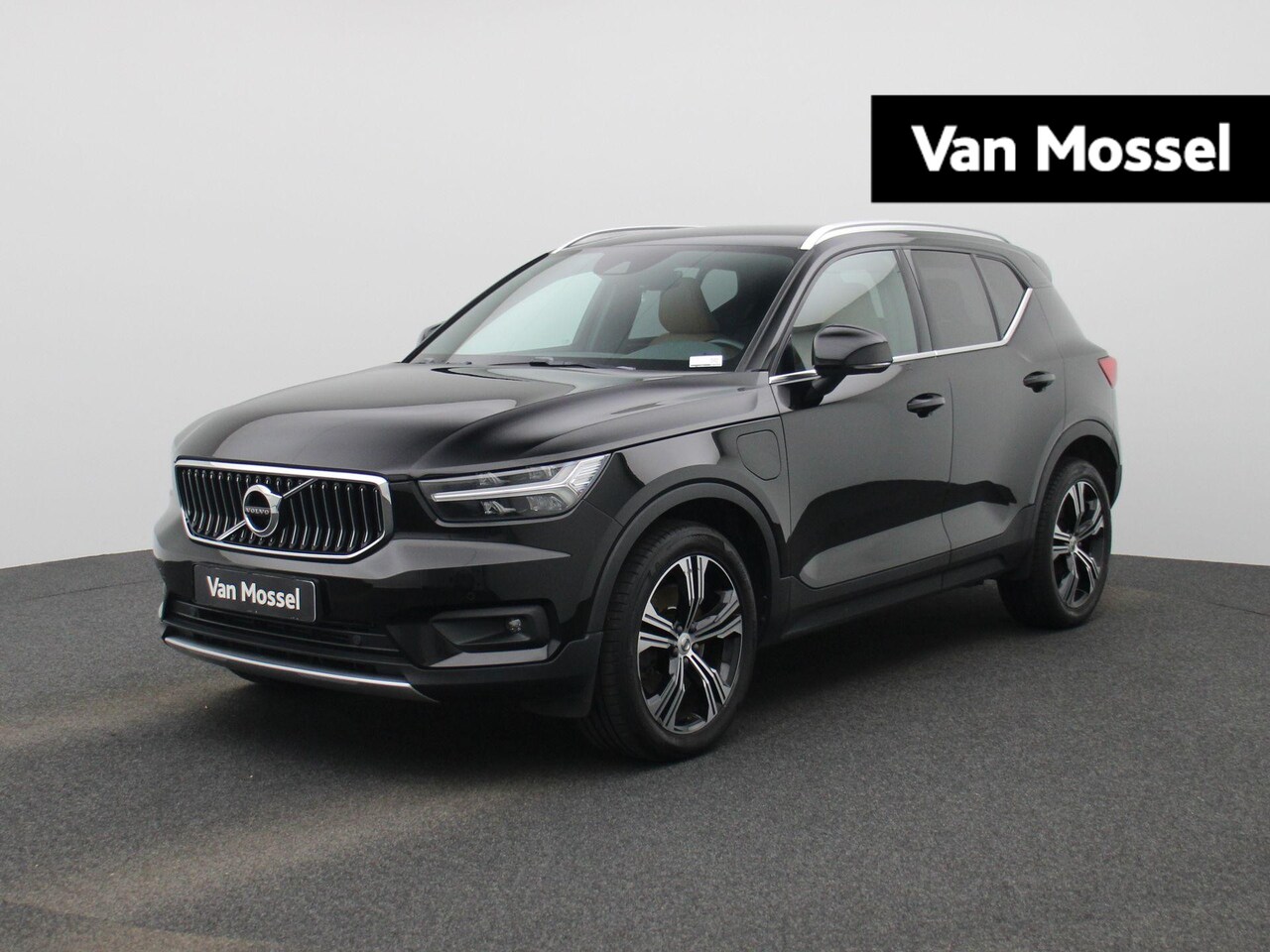 Volvo XC40 - T5 PHEV Inscription Aut. | LEER | CAMERA | STOELVERWARMING | ELEKTRISCH BEDIENBARE ACHTERK - AutoWereld.nl