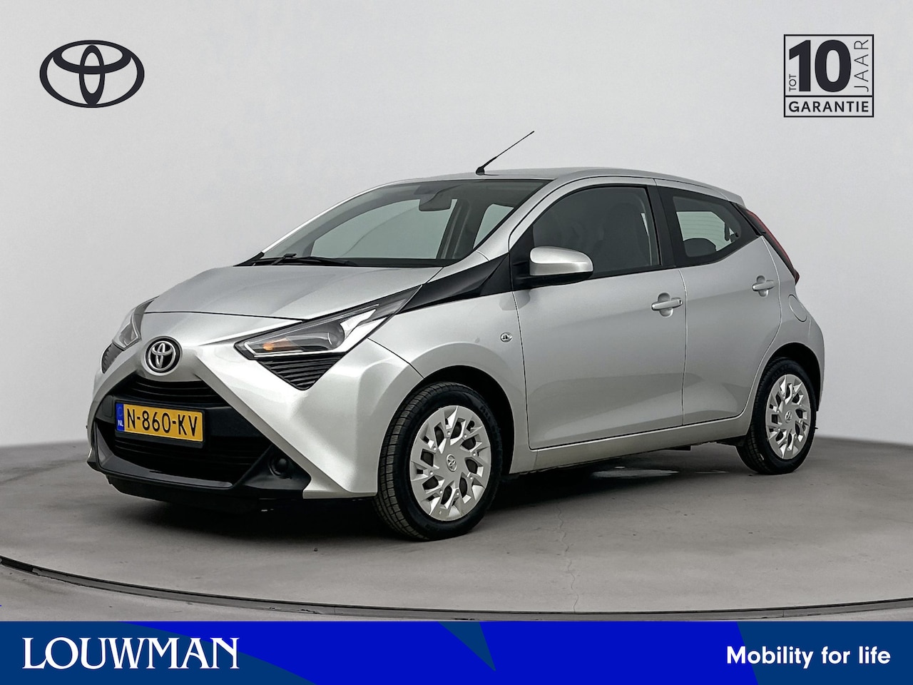 Toyota Aygo - 1.0 VVT-i x-play | Airco | Carplay | Parkeercamera | - AutoWereld.nl
