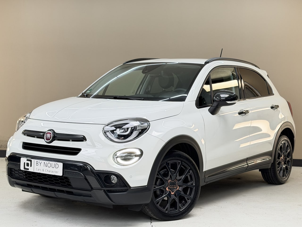 Fiat 500 X - 1.0 GSE Urban 120TH Edition 1.0 GSE Urban 120TH Edition, 120Pk, 2019, 1ste eigenaar, Climate control, Stoelverwarming, - AutoWereld.nl