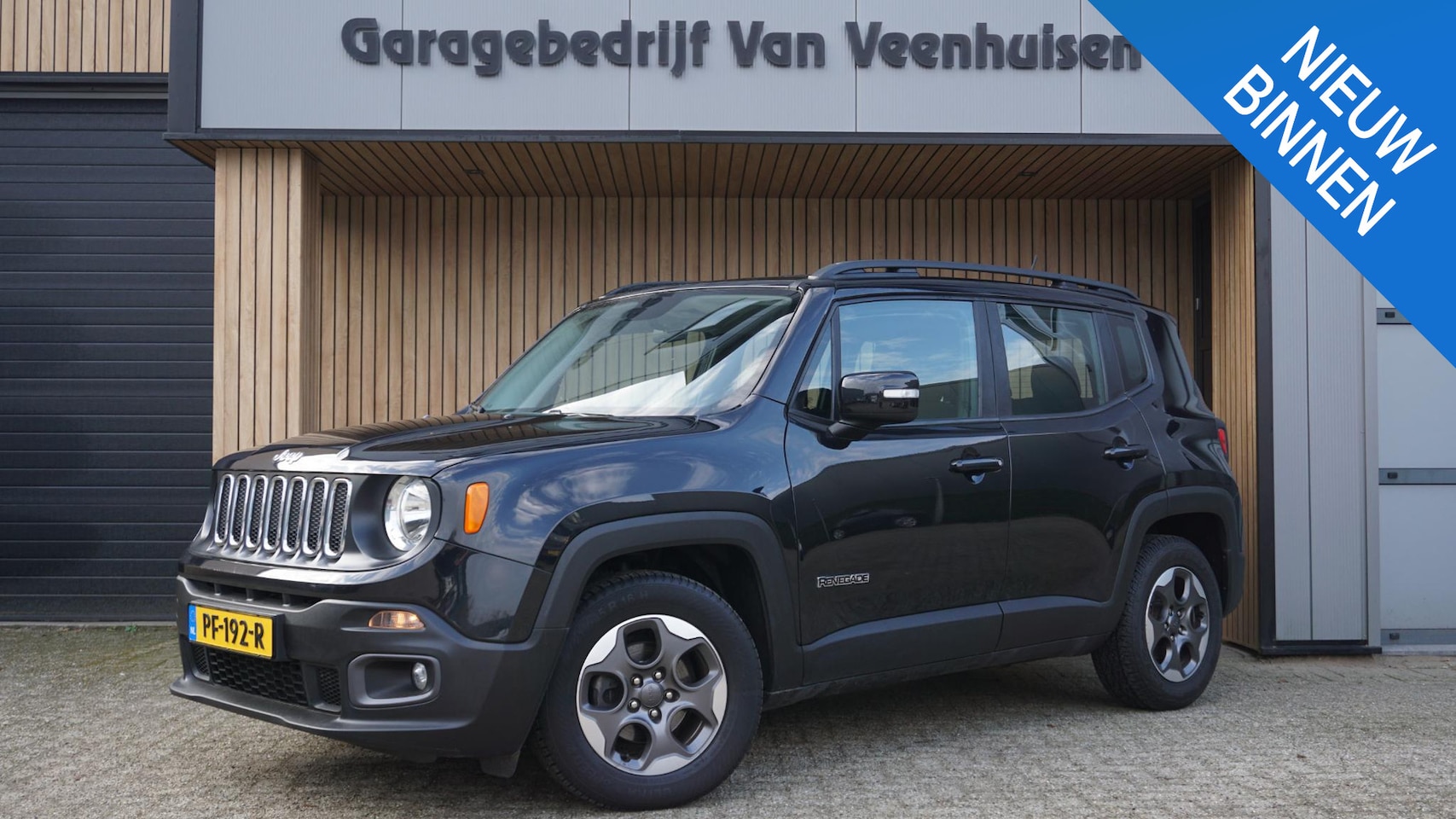 Jeep Renegade - 1.4 140PK Automaat MultiAir Longitude Airco Cruise Control Navi 16inch LM 48461km *NL auto - AutoWereld.nl