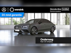Mercedes-Benz CLA-Klasse - 200 AMG Line | Night | Stoelverwarming | 18" lichtmetalen velgen | Achteruitrijcamera |