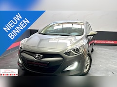 Hyundai i30 - 1.4 i-Drive