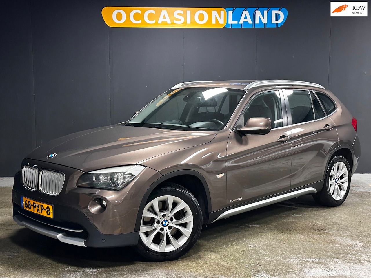 BMW X1 - XDrive28i Executive|AUTOMAAT|CRUISE|BLUETOOTH|NAVI|CAMERA|17INCH| - AutoWereld.nl