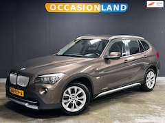 BMW X1 - XDrive28i Executive|AUTOMAAT|CRUISE|BLUETOOTH|NAVI|CAMERA|17INCH|