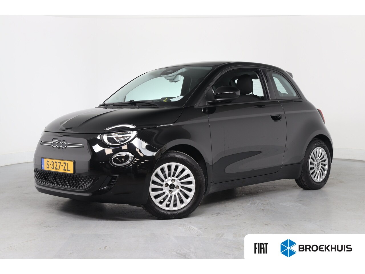 Fiat 500e - Urban 42 kWh | Climate Control | Cruise Control | Keyless | Apple Carplay / Android Auto - AutoWereld.nl