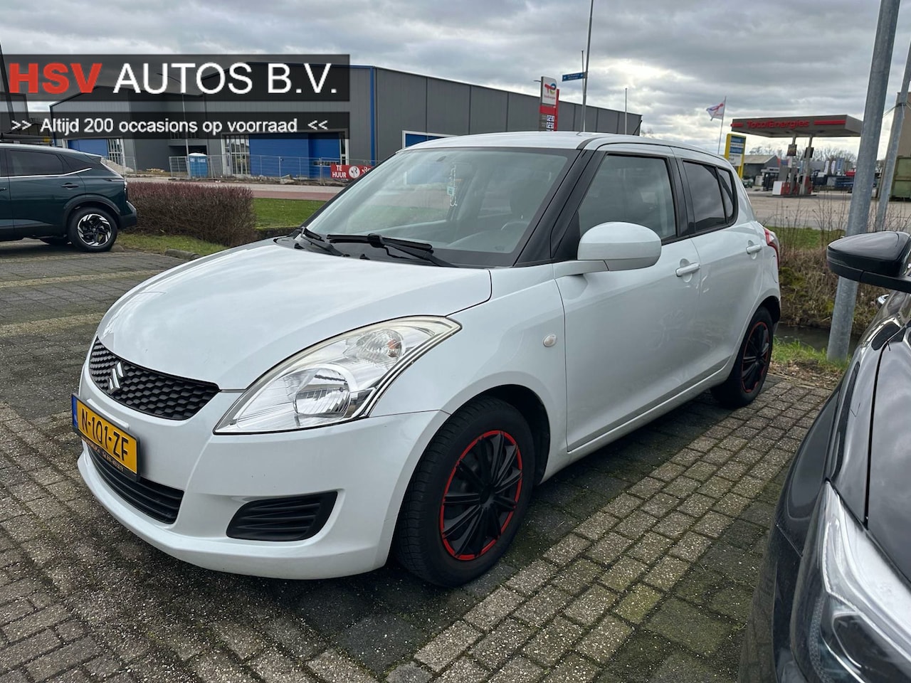 Suzuki Swift - 1.2 Summer EASSS airco 4-DEURS cruise - AutoWereld.nl