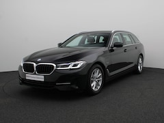 BMW 5-serie Touring - 520e Business Edition Plus | Trekhaak | Laserlight | Comfortstoelen | 18"