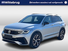 Volkswagen Tiguan - 1.4 TSI 245pk eHybrid R-Line Black Style DSG Automaat Panoramadak / Leder Vienna / IQ LED