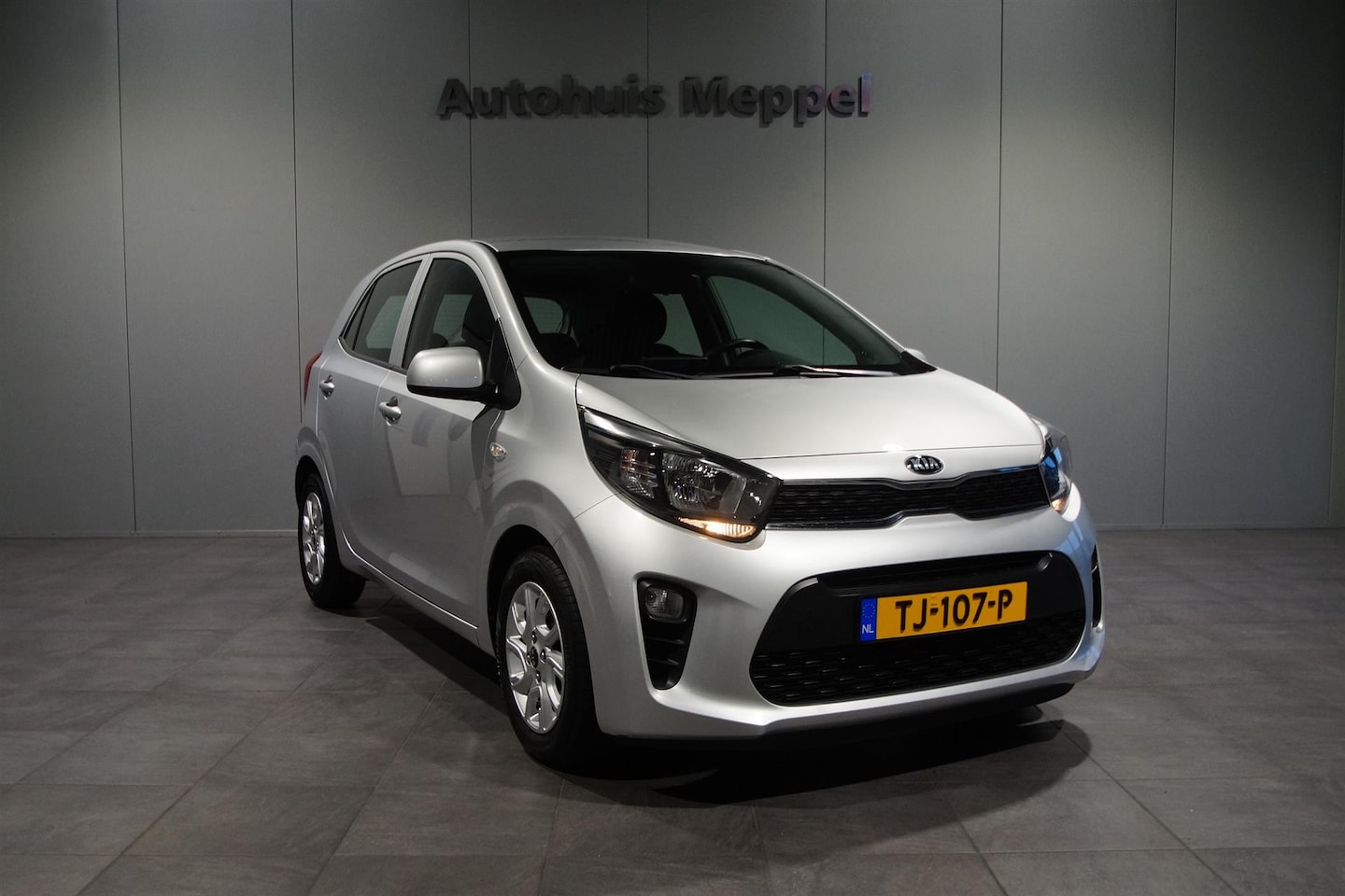 Kia Picanto - 1.0 CVVT | Apple carplay & Android auto | Camera Achter | Navigatie | Airco | - AutoWereld.nl