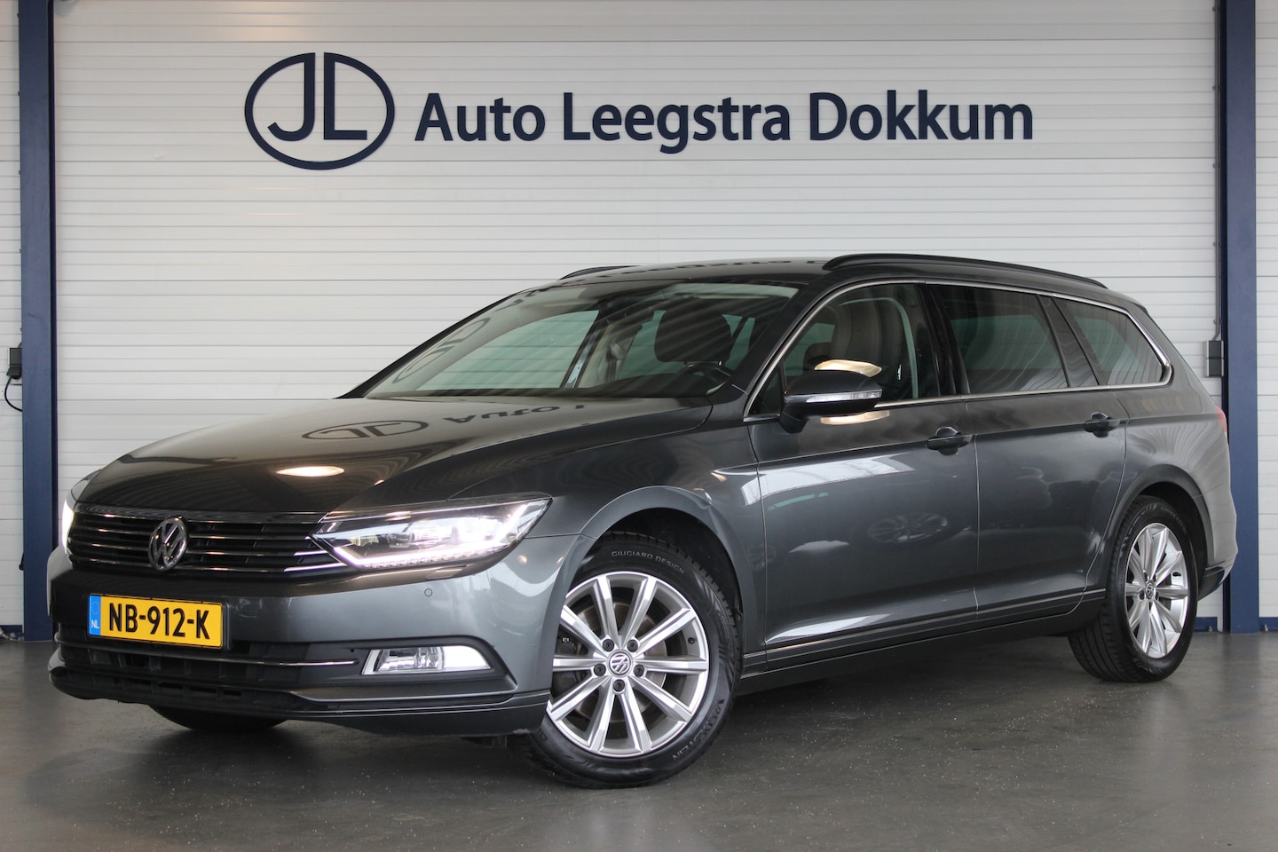 Volkswagen Passat Variant - 1.4 TSI ACT Comfortline LED Matrix | Cruise | Navi | Bluetooth | Clima | 19" LMV | Privacy - AutoWereld.nl
