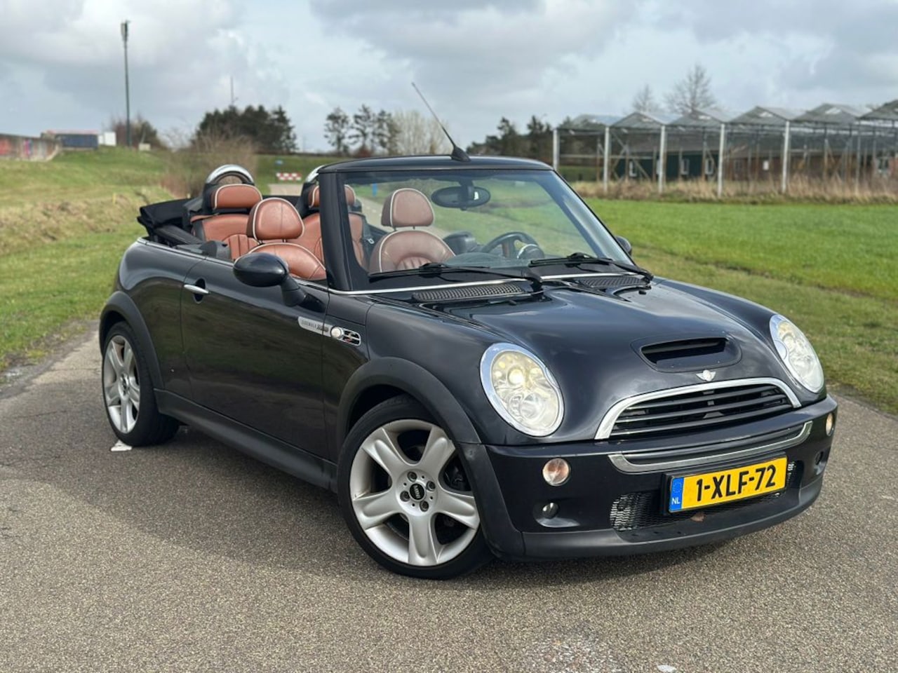 MINI Cabrio - Mini 1.6 Cooper S Chili (COGNAC LEDER, XENON, CRUISE, AIRCO, PARKEERSENSOREN, SOFTTOP, GOE - AutoWereld.nl