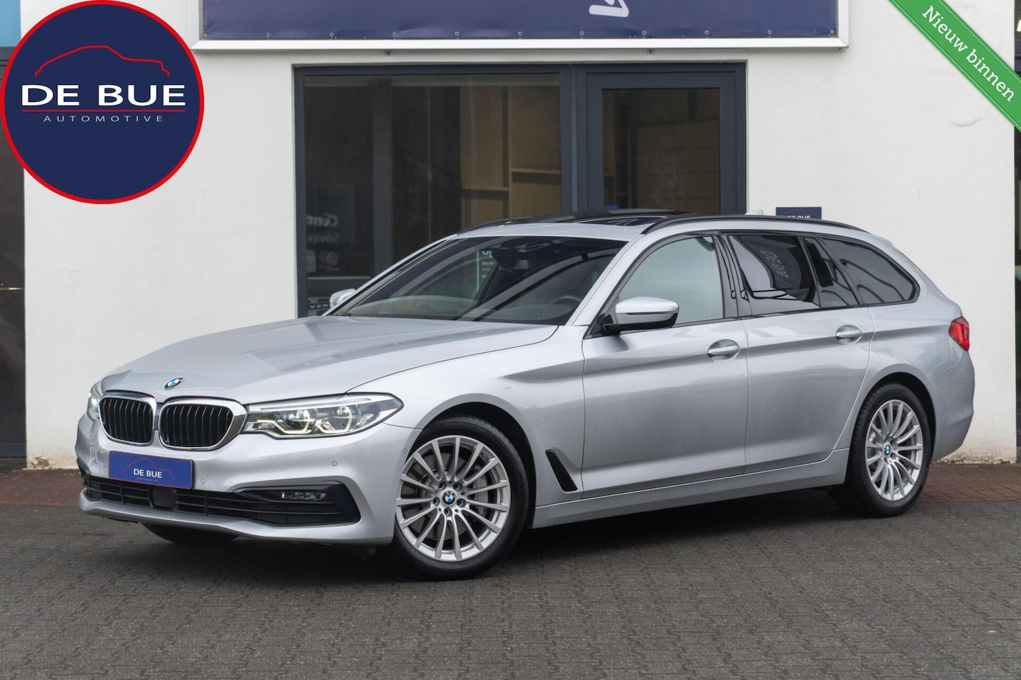 BMW 5-serie Touring - 530i G31 High Executive Aut.8|2 Eig.|Panoramadak|HeadUp|ACC|Comfort Seat|M-Sport|Sport-Lin - AutoWereld.nl