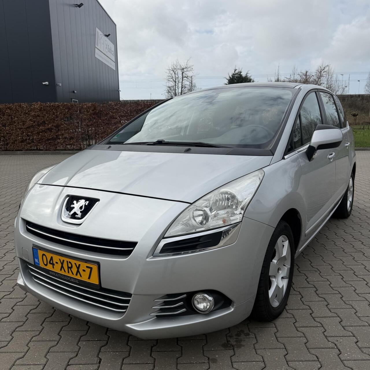 Peugeot 5008 - 1.6 2011 | 7 Persoon | NW APK 11-03-2027! - AutoWereld.nl