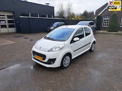 Peugeot 107 - 1.0 Active