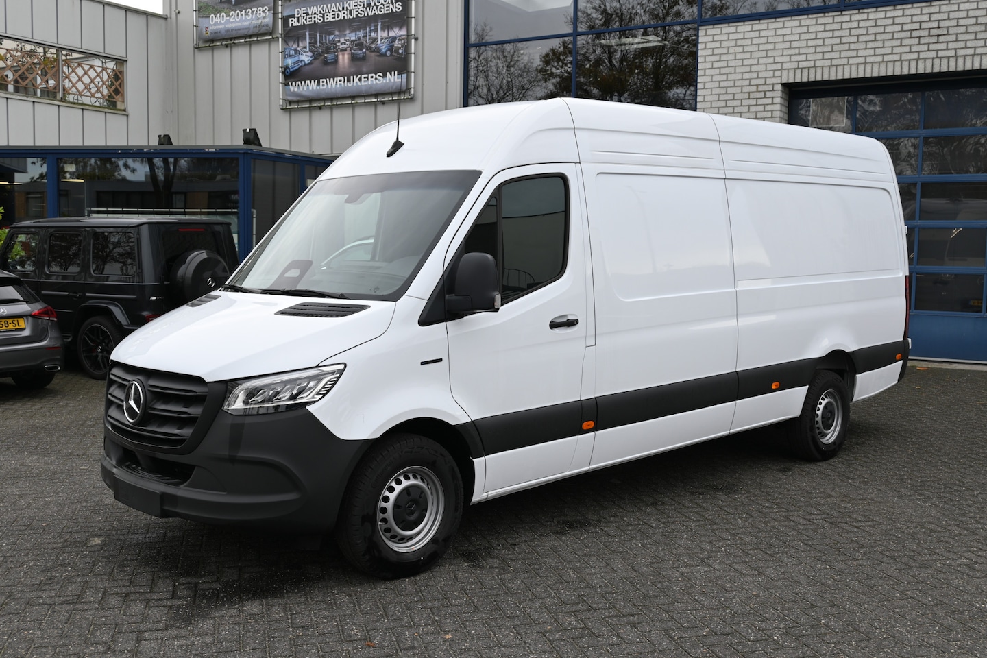 Mercedes-Benz eSprinter - 320 L3H2 Pro 81kWh LED koplampen, 115 kW DC laden - AutoWereld.nl