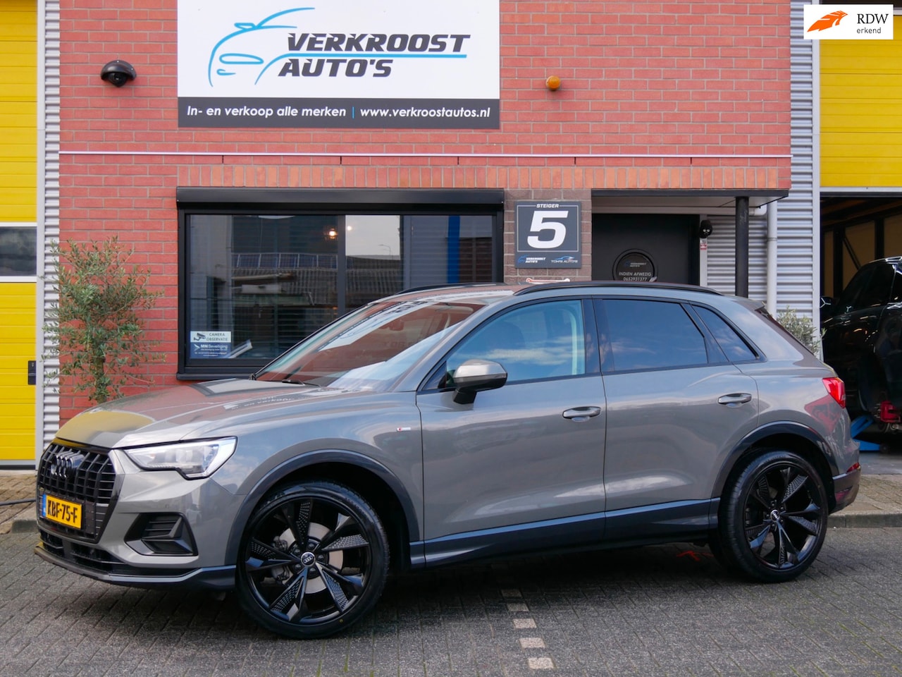 Audi Q3 - 35 TFSI Pro Line.leder.vitureel.trekhaak.stoelverw. - AutoWereld.nl