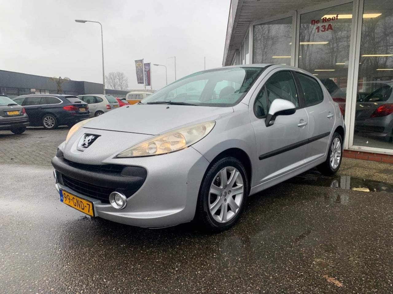 Peugeot 207 - 1.6 VTi XS 1.6 VTi XS - AutoWereld.nl