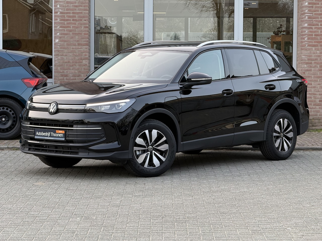 Volkswagen Tiguan - 1.5 eHybrid Life Edition 1.5 eHybrid Life Edition - AutoWereld.nl
