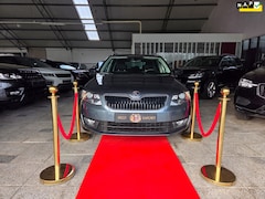 Skoda Octavia Combi - 1.6 TDI PANO+ AUTOMAAT FULL EURO6